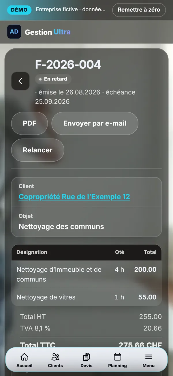 On a phone : Invoice and reminder